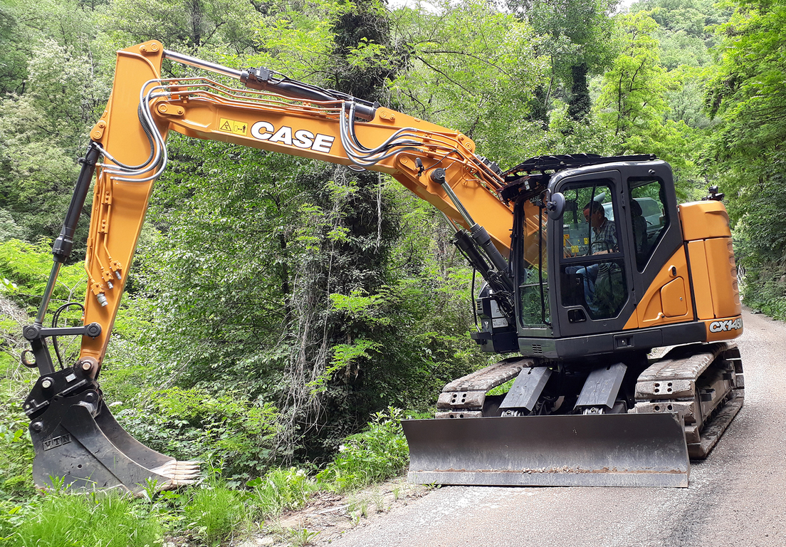 Machine forestière TPF en intervention — utilisation d'huile hydraulique biodégradable pour protéger les sols forestiers